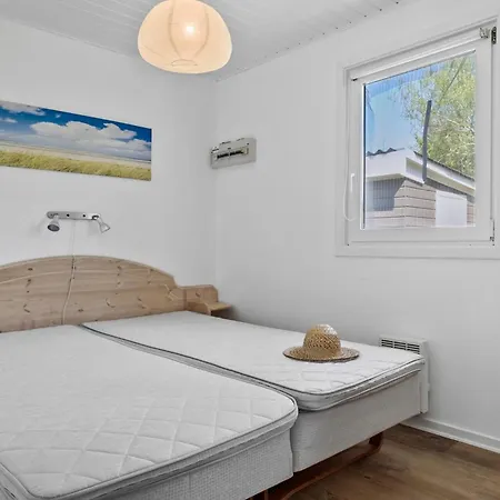 3 Bedroom Lovely In Hals