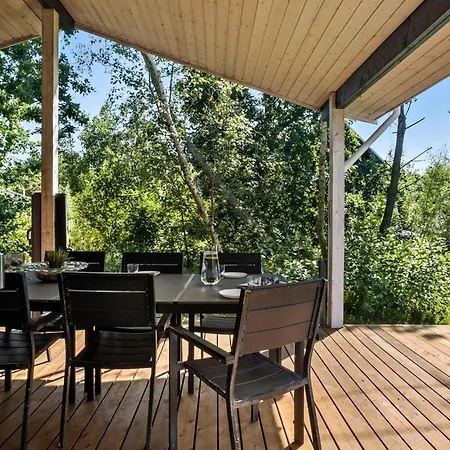 3 Bedroom Lovely In